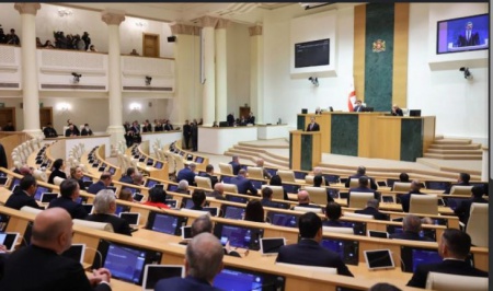 პარლამენტმა „კორუფციის წინააღმდეგ ბრძოლის შესახებ“ კანონში ცვლილებას პირველი მოსმენით მხარი დაუჭირა