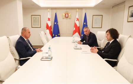 პრემიერ-მინისტრმა ქვემო ქართლში სახელმწიფო რწმუნებულად ილია ჯალაღანია დანიშნა