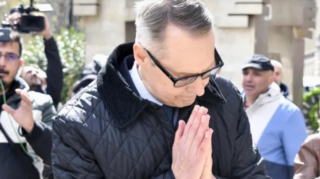 პეტერ ფიშერმა 9 აპრილს დაღუპულთა ხსოვნას პატივი მიაგო