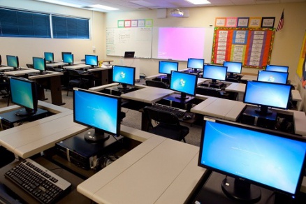 სკოლებში კომპიუტერული ლაბორატორიების მოწყობაზე 30 მილიონ ლარზე მეტია გამოყოფილი